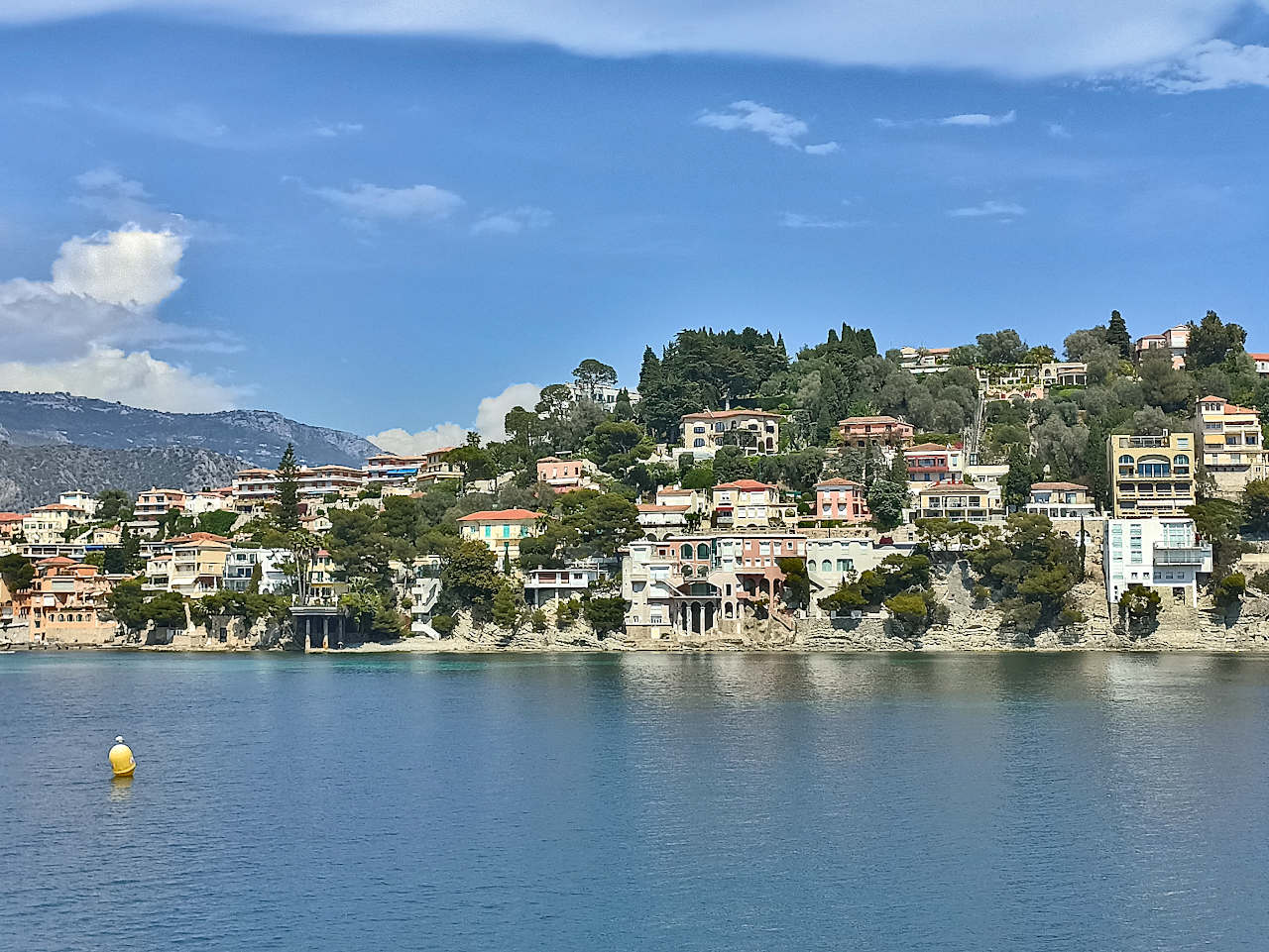 saint jean cap ferrat vu du bateau