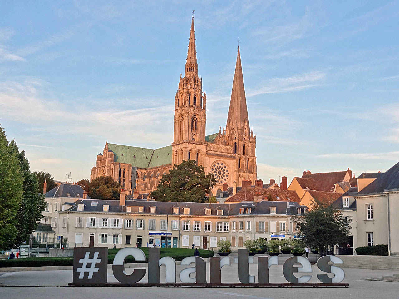 Place Châtelet à Chartres