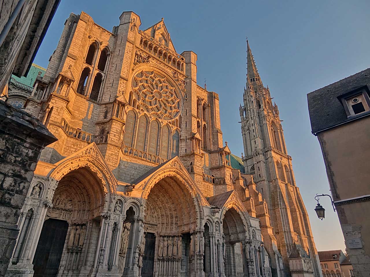 Portail nord du transept de la cathédrale de Chartres