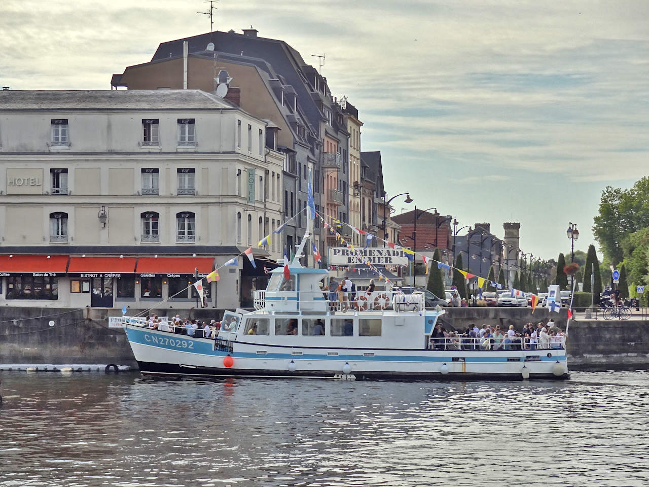 bateau à Honfleur