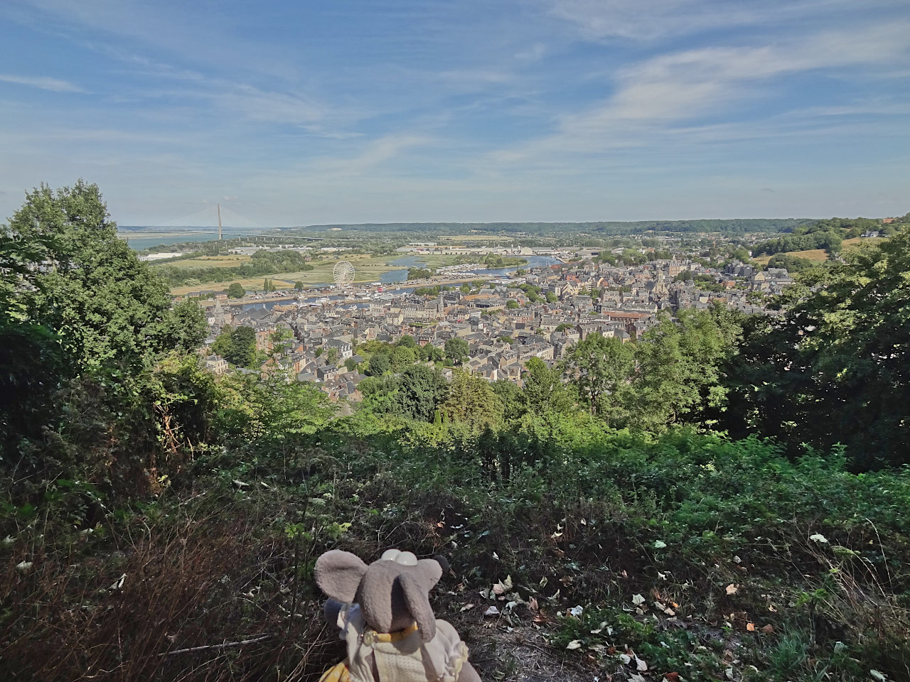 La vue sur Honfleur depuis le Mont-Joli