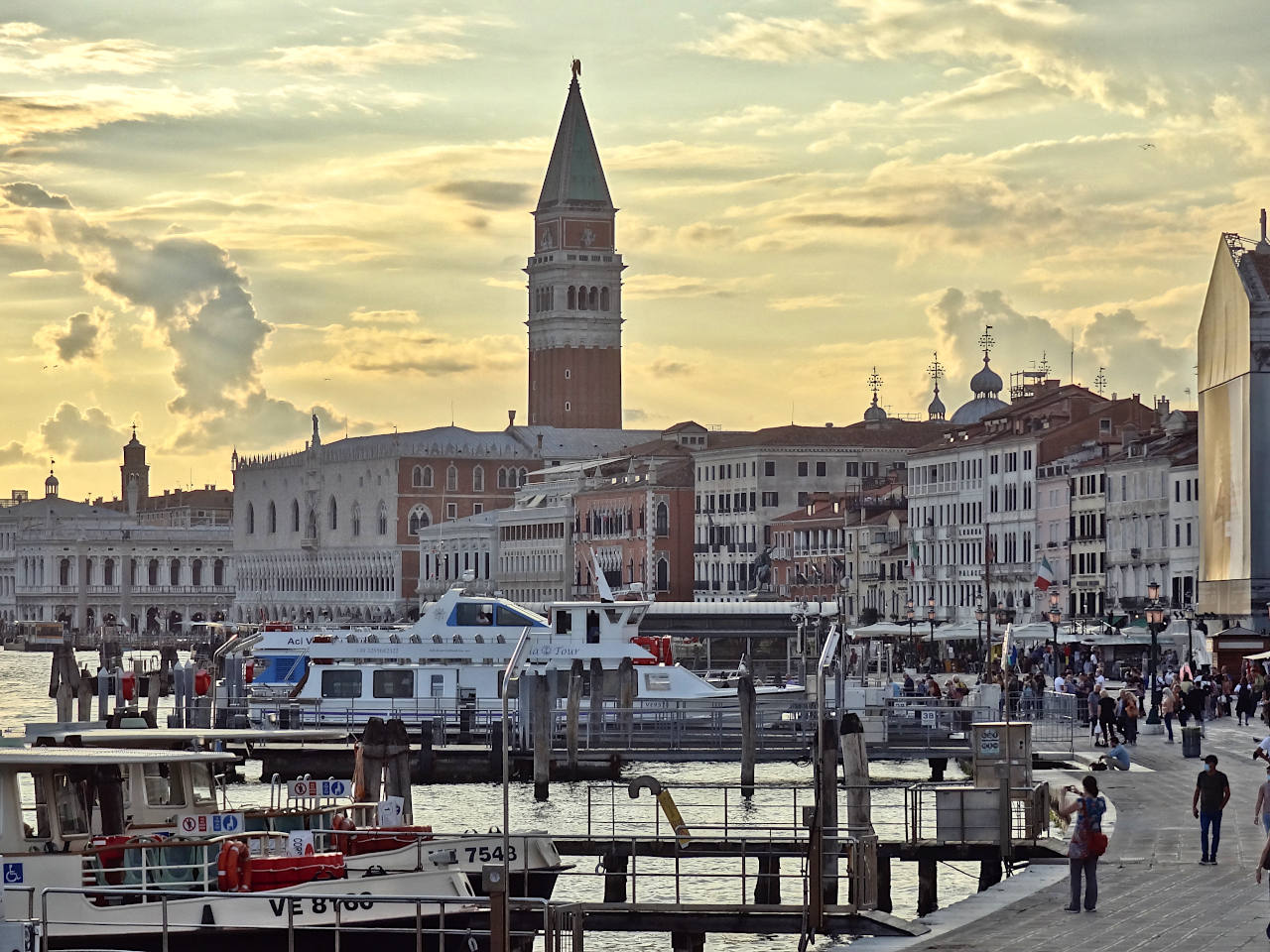 Riva degli Schiavoni