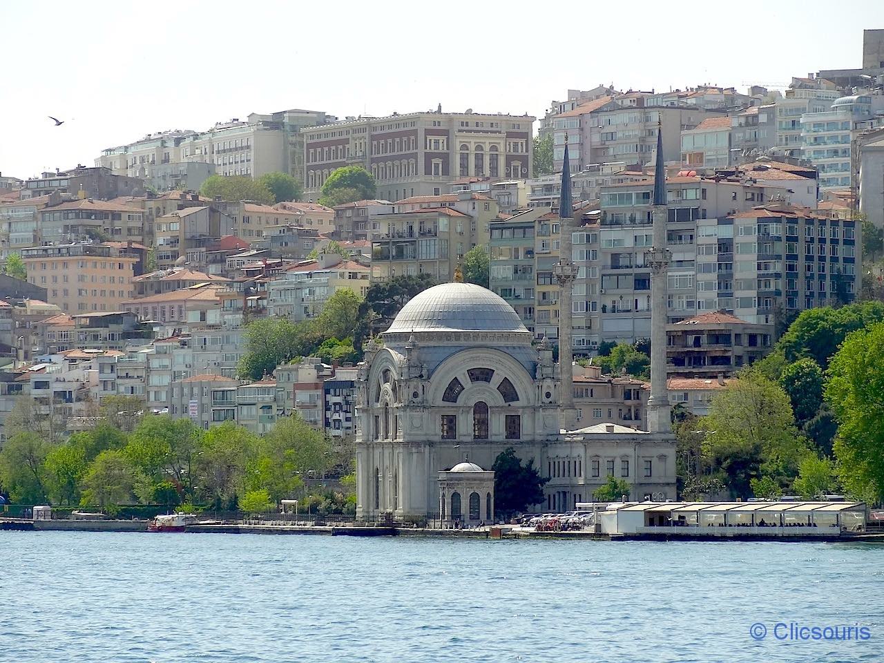 quais de Kabataş à Istanbul