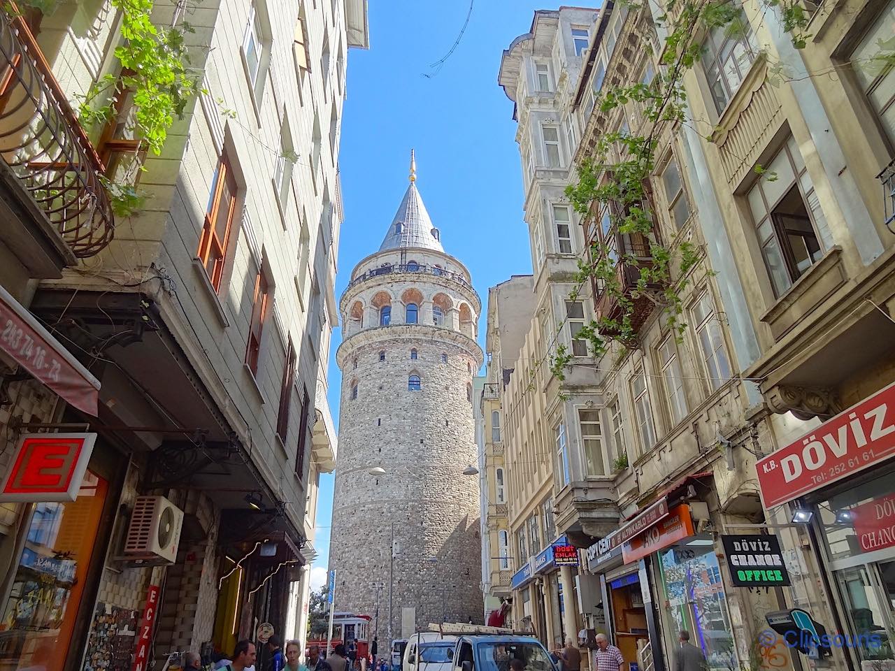 vue sur la tour de Galata à Istanbul