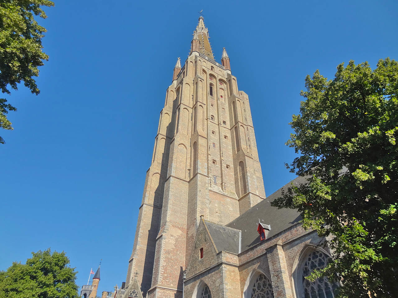 tour de Notre-Dames-de-Bruges