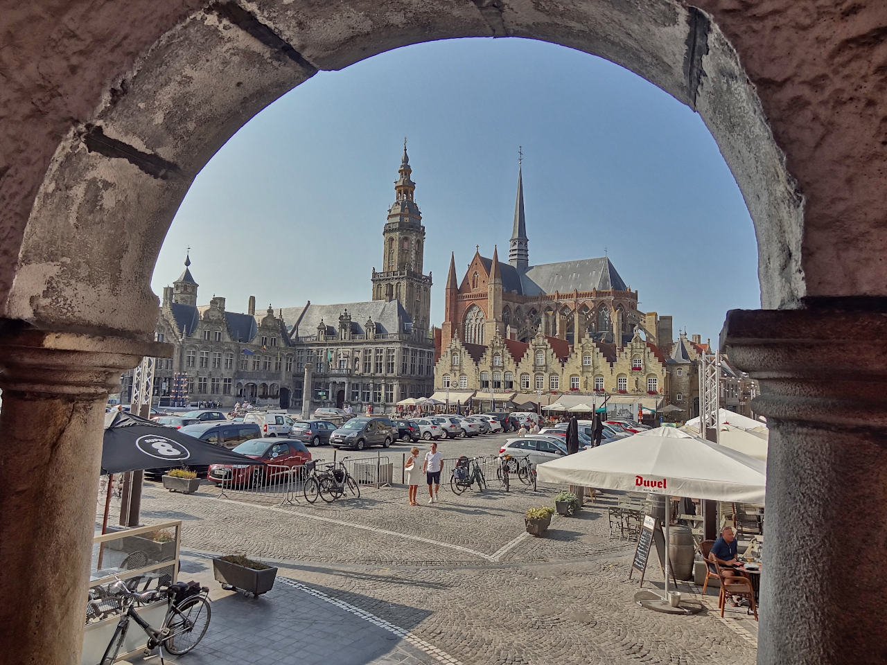 Grand Place de Furnes