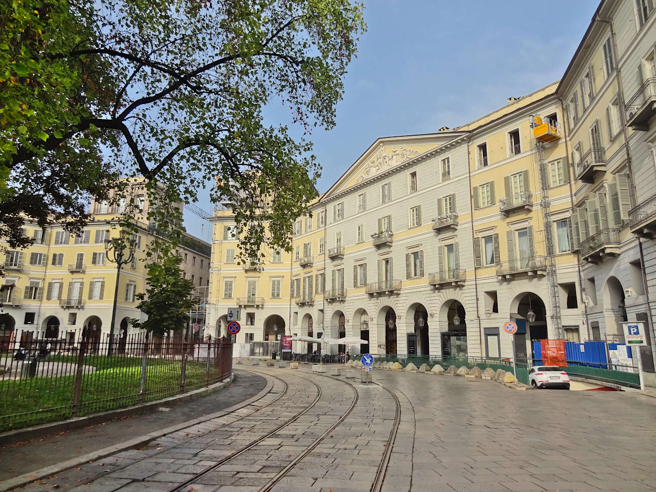 piazza Carlo Felice Turin