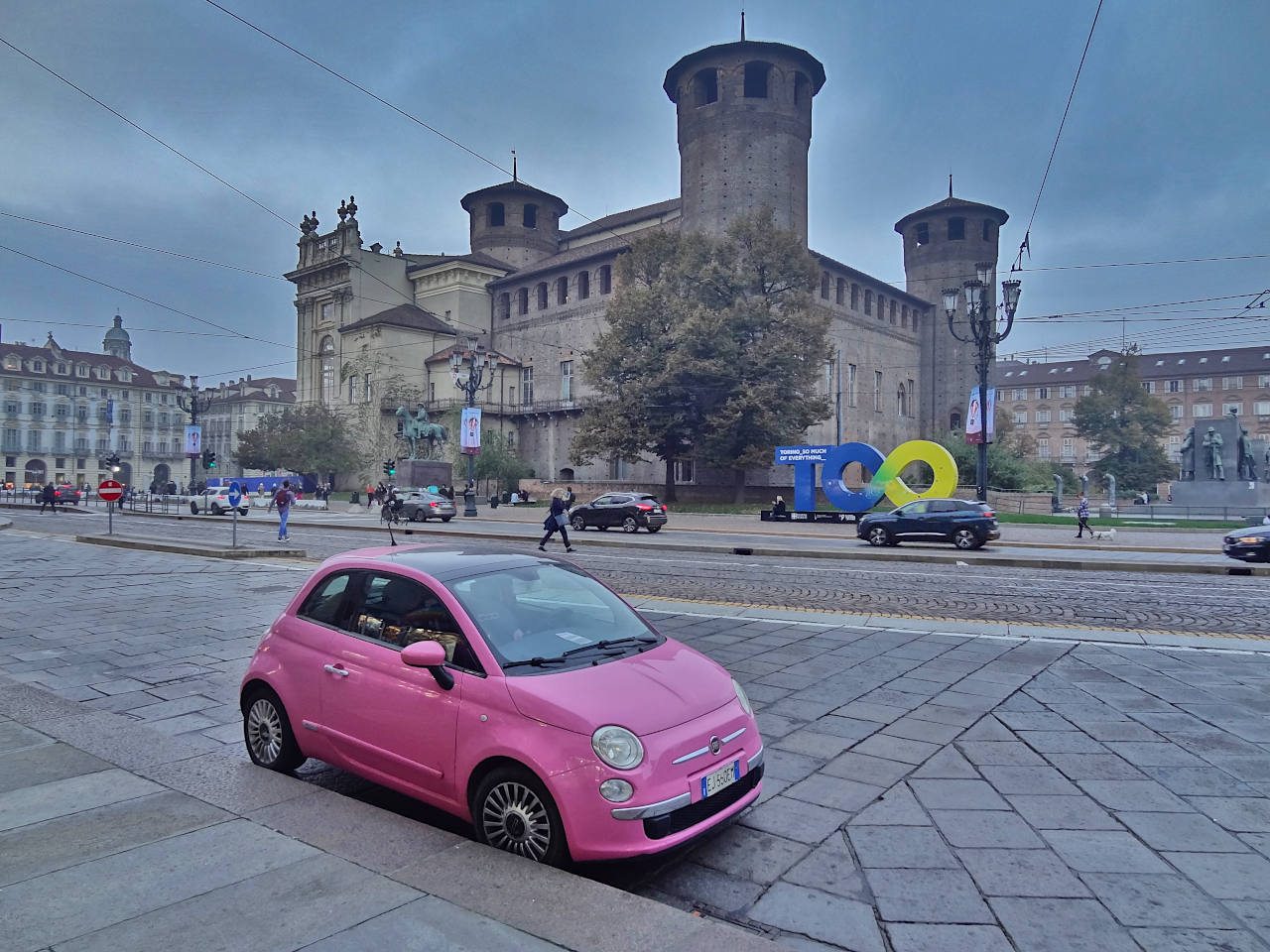 piazza castello et palazzo madama à Turin