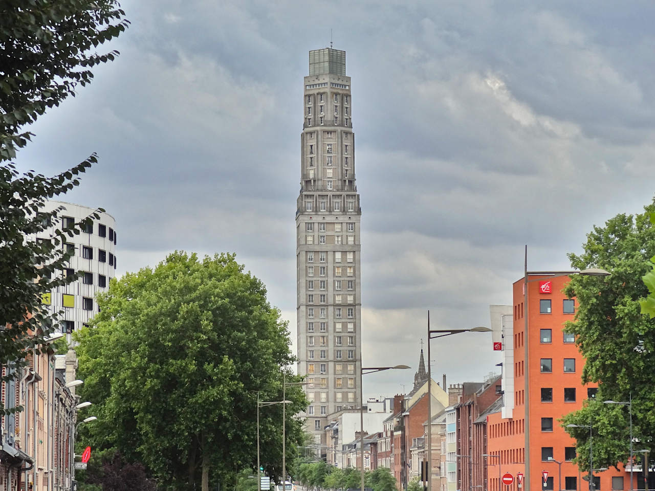 tour Perret à Amiens