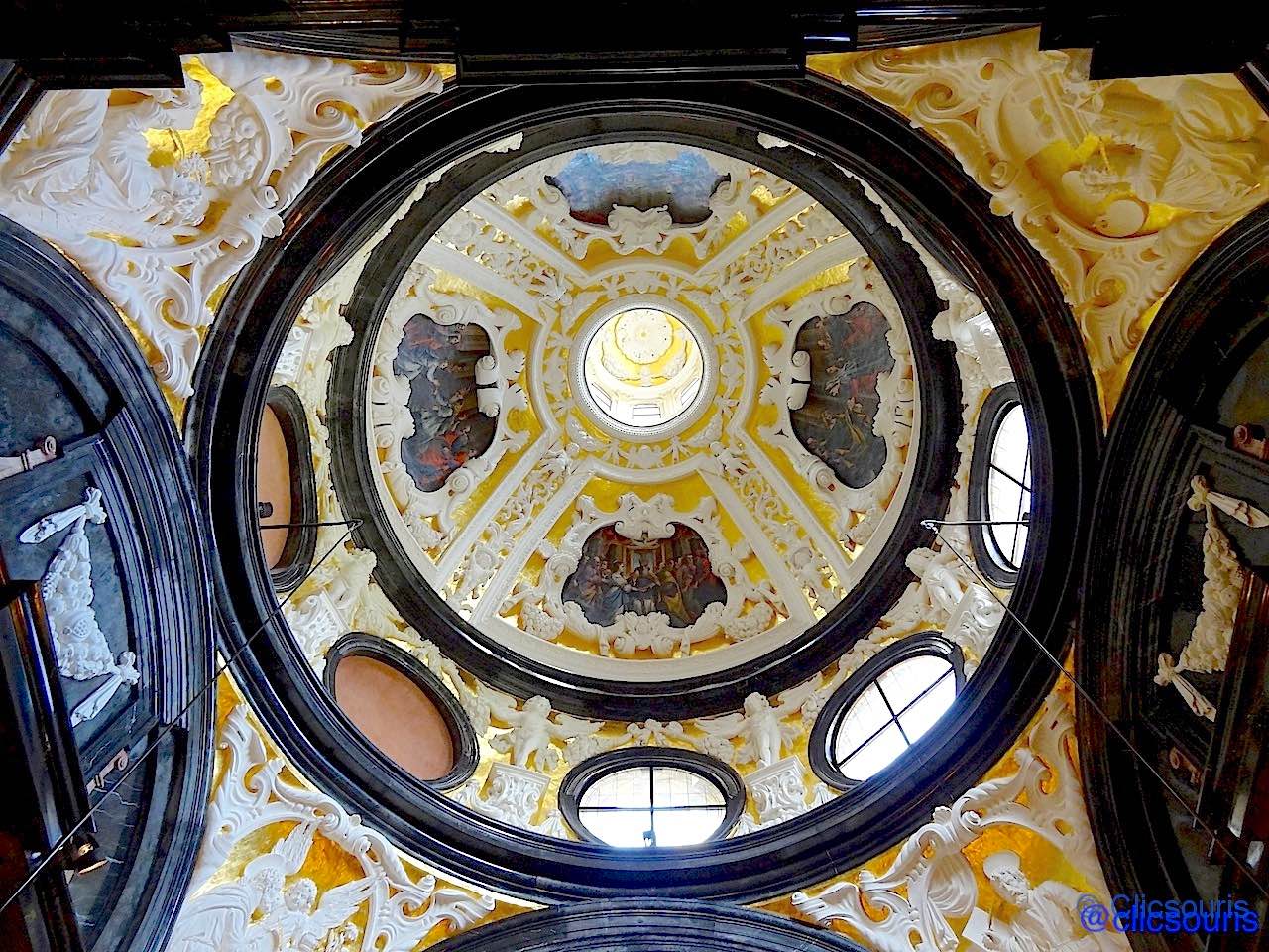 intérieur de la cathédrale de Wawel