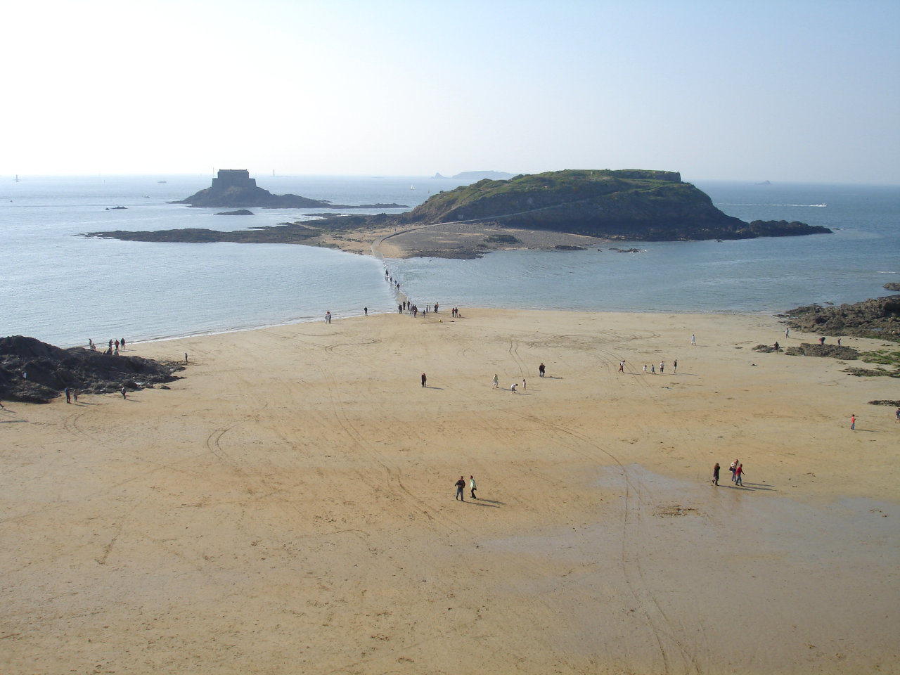 marée montante à Saint-Malo