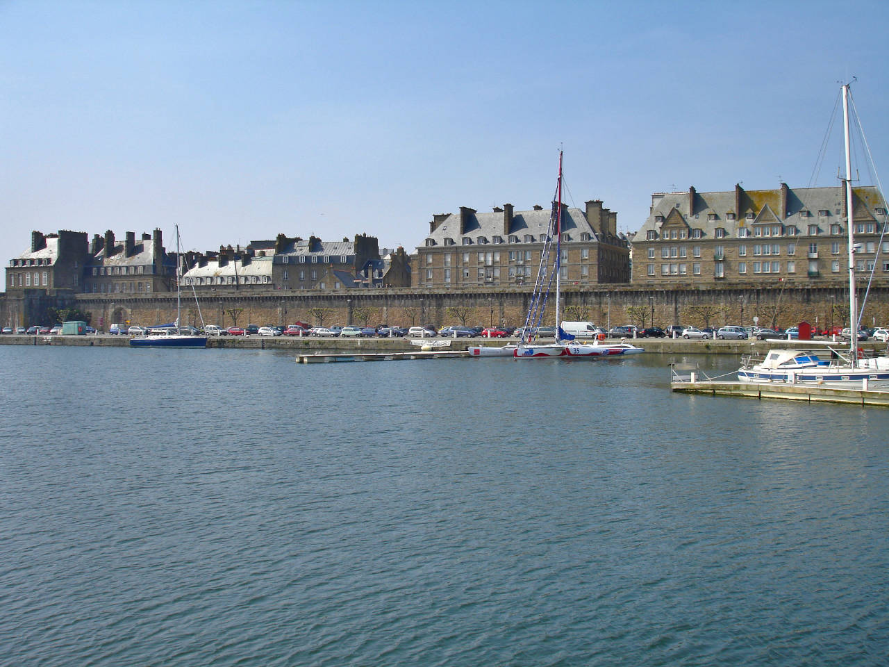 vue sur le port de Saint-Malo