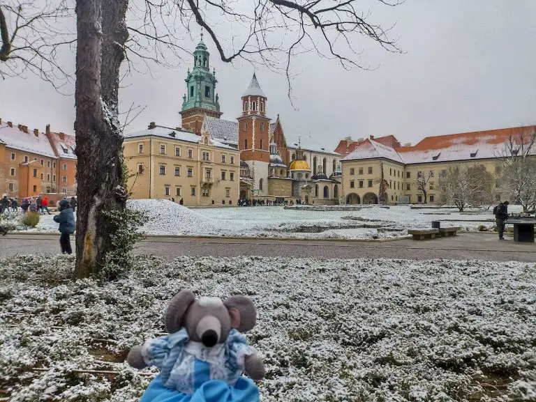 Cracovie sous la neige en novembre