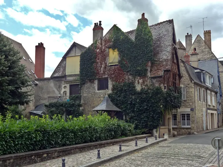 Que visiter, que faire à Nevers et alentours - La souris globe-trotteuse