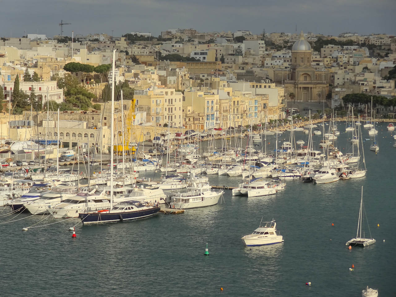 vue sur le port de Kalkara à Malte