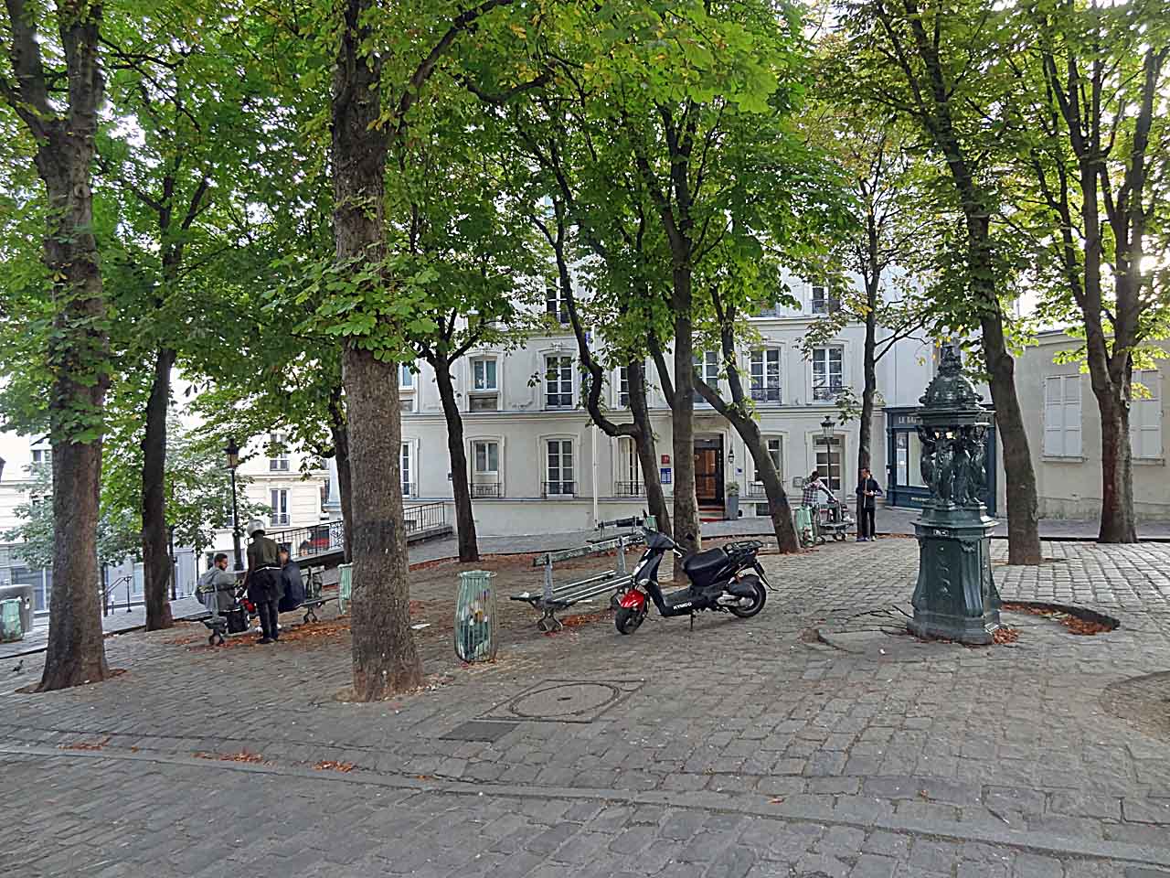 Place Émile-Goudeau à Montmartre