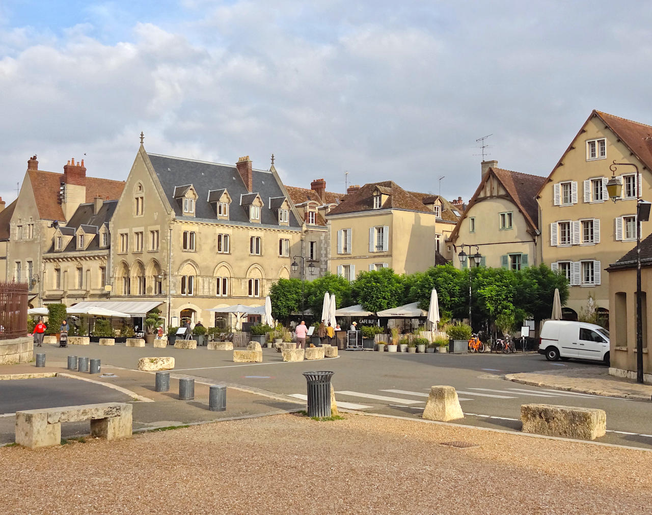 Cloitre de Notre-Dame