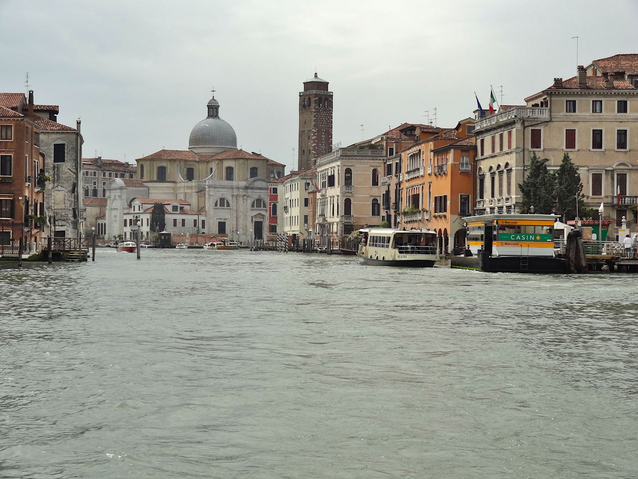 Venise grand canal vu du vaporetto