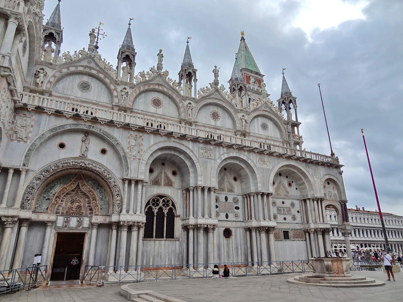 basilique saint marc côté