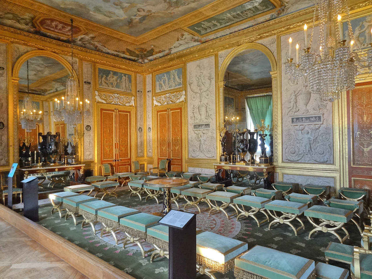 salle du château de Fontainebleau