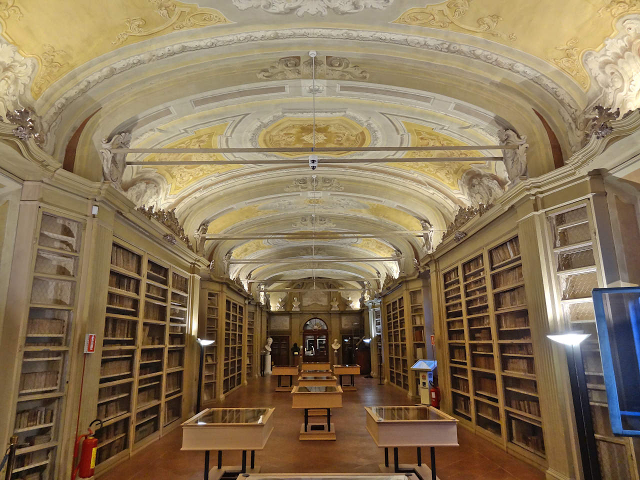 Ferrare bibliothèque Ariostea