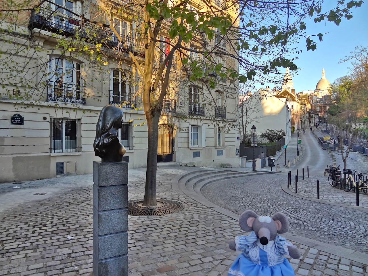 place Dalida Montmartre