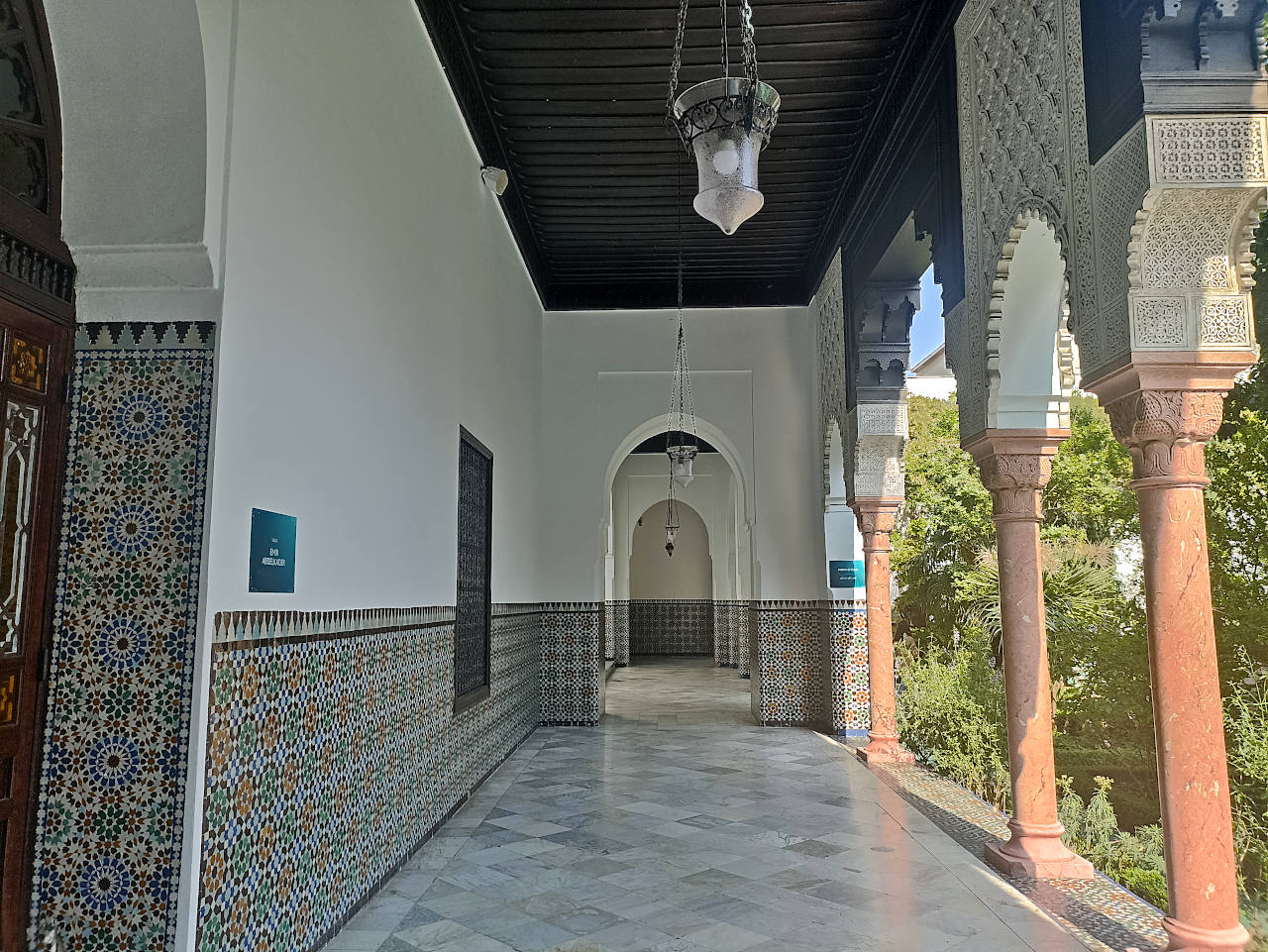 galerie du jardin de la grande mosquée de Paris