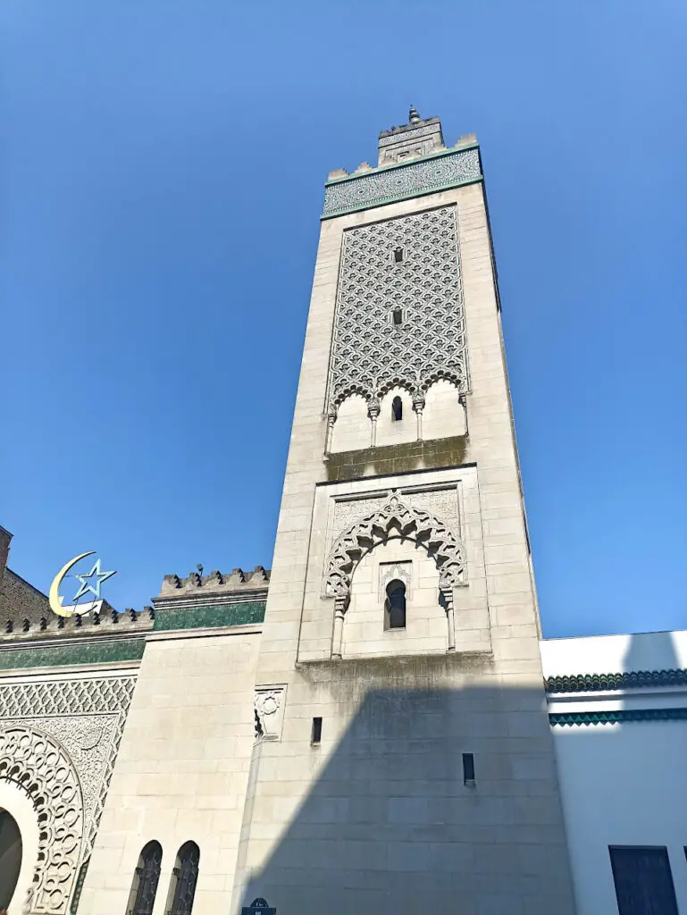 minaret de la grande mosquée de Paris