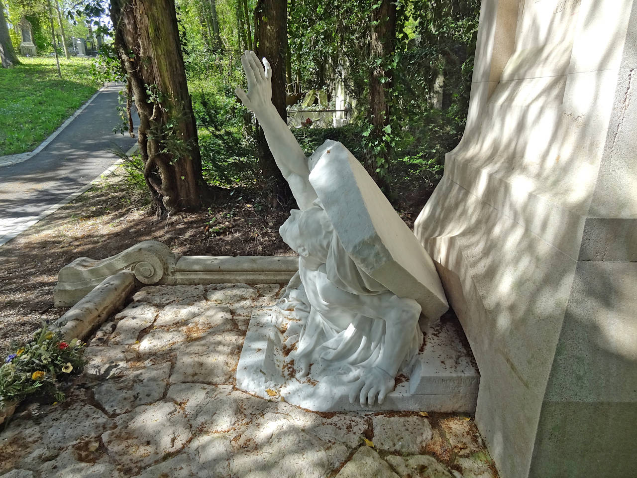 tombe de Jules Verne