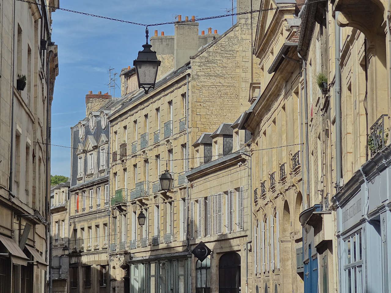 Caen rue froide