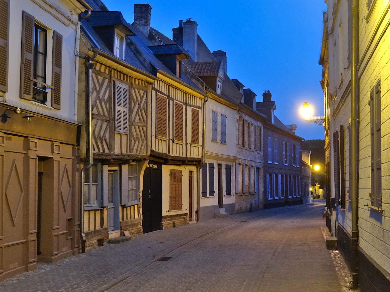 Saint-Valéry-sur-Somme de nuit