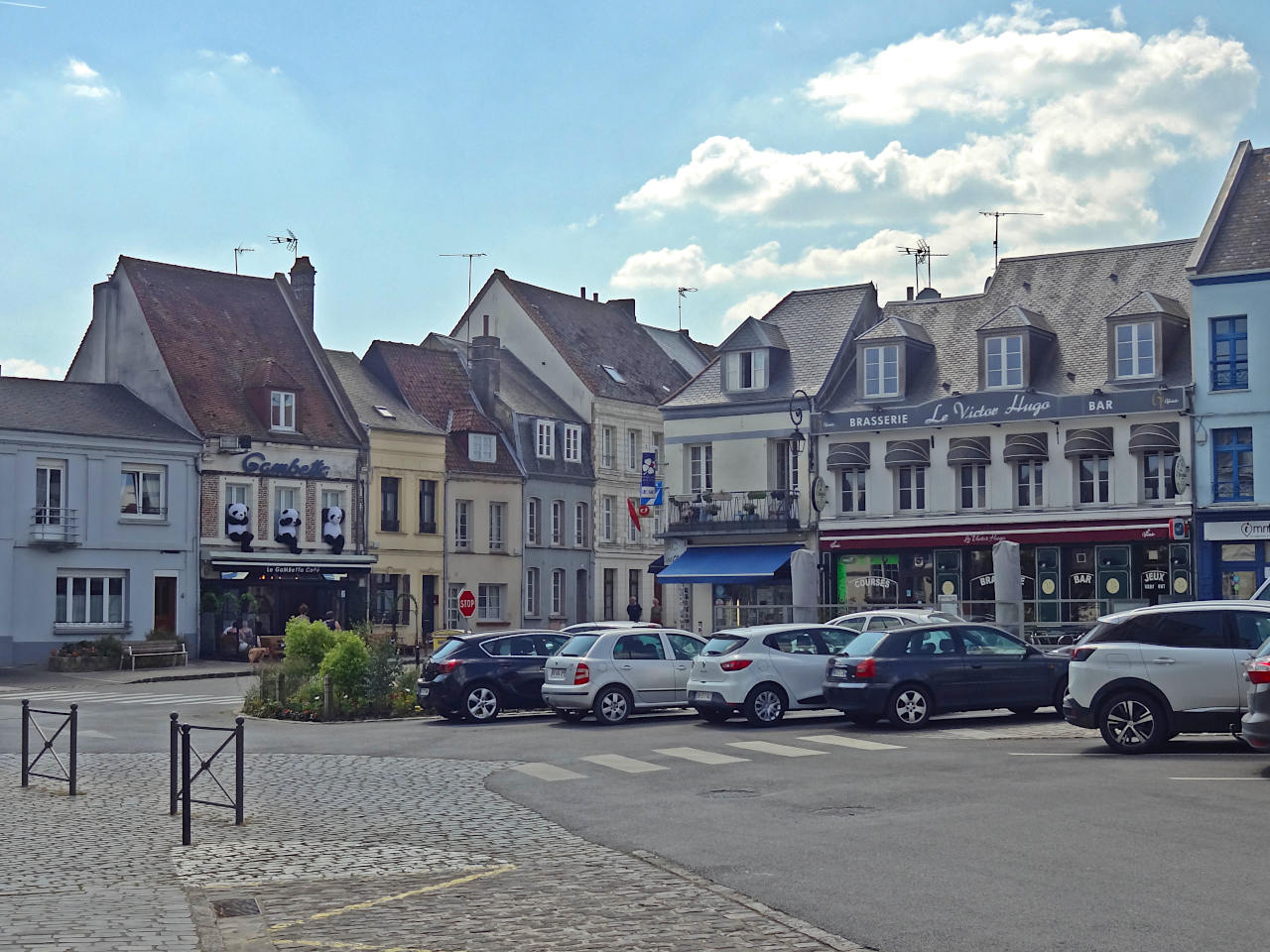 place Gambetta Montreuil-sur-Mer