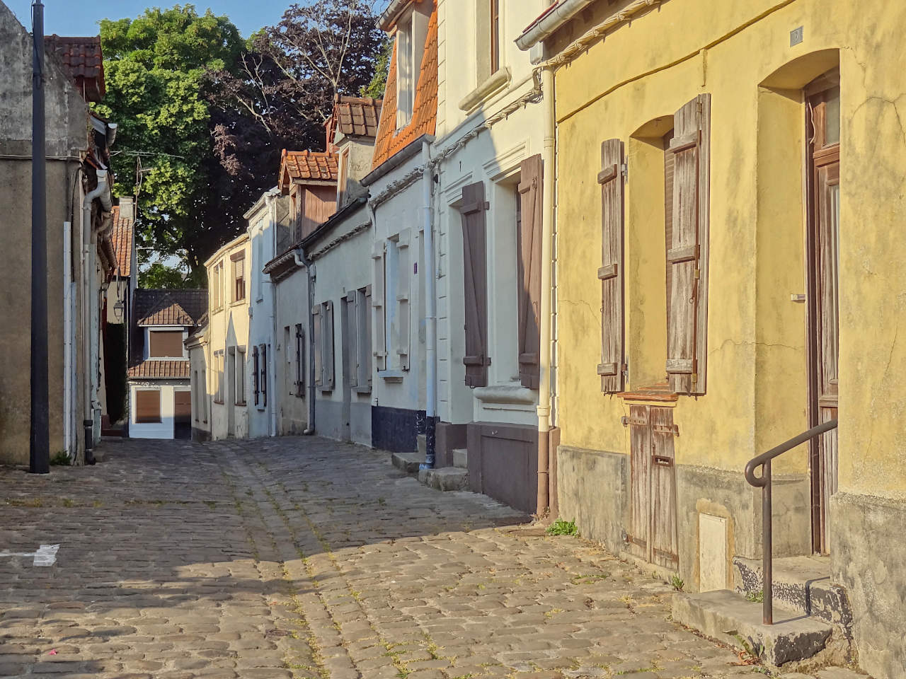 rue du clape en haut Montreuil-sur-Mer