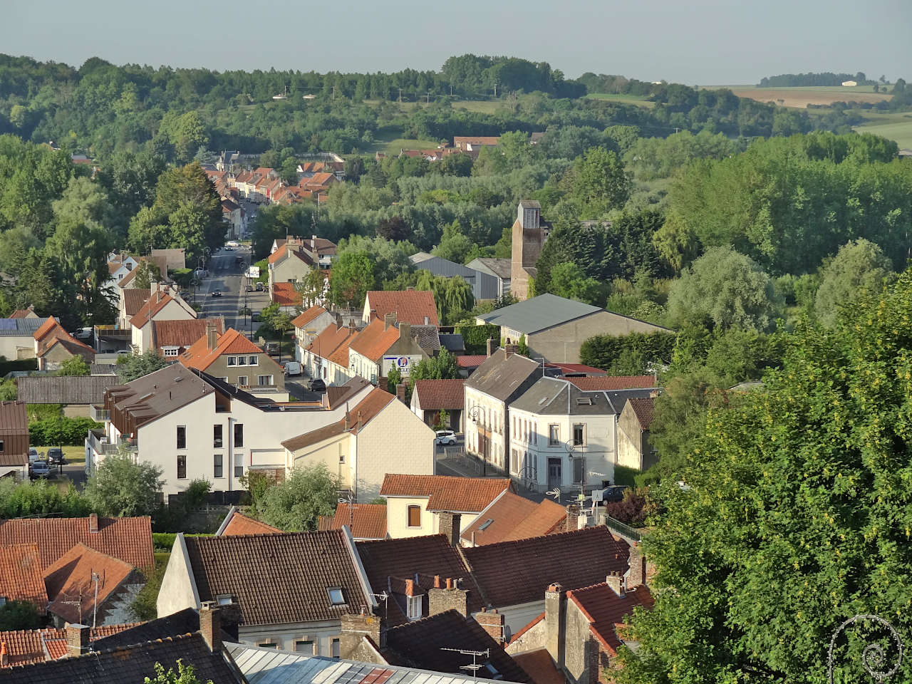 vue sur la ville basse de Montreuil-sur-Mer