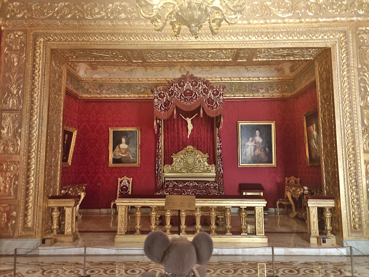 chambre du palais princier de Monaco
