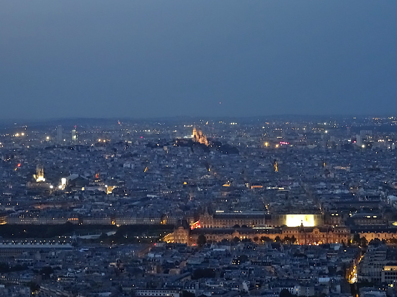 tour Montparnasse rooftop soir