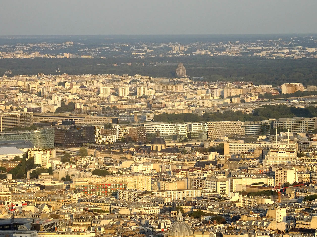 vue sur le bois de Vincennes et le rocher du zoo