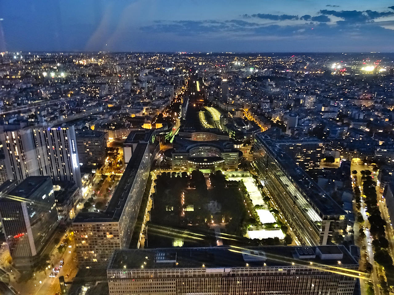 vue au sud de la tour Montparnasse