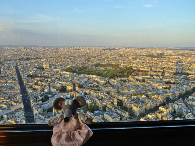 Une borne wi-fi sur la tour Montparnasse parasitait la station météo de  Trappes - Le Parisien