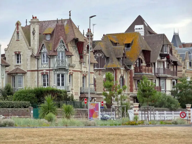 que-visiter-que-faire-deauville-les-activit-s-incontournables-la