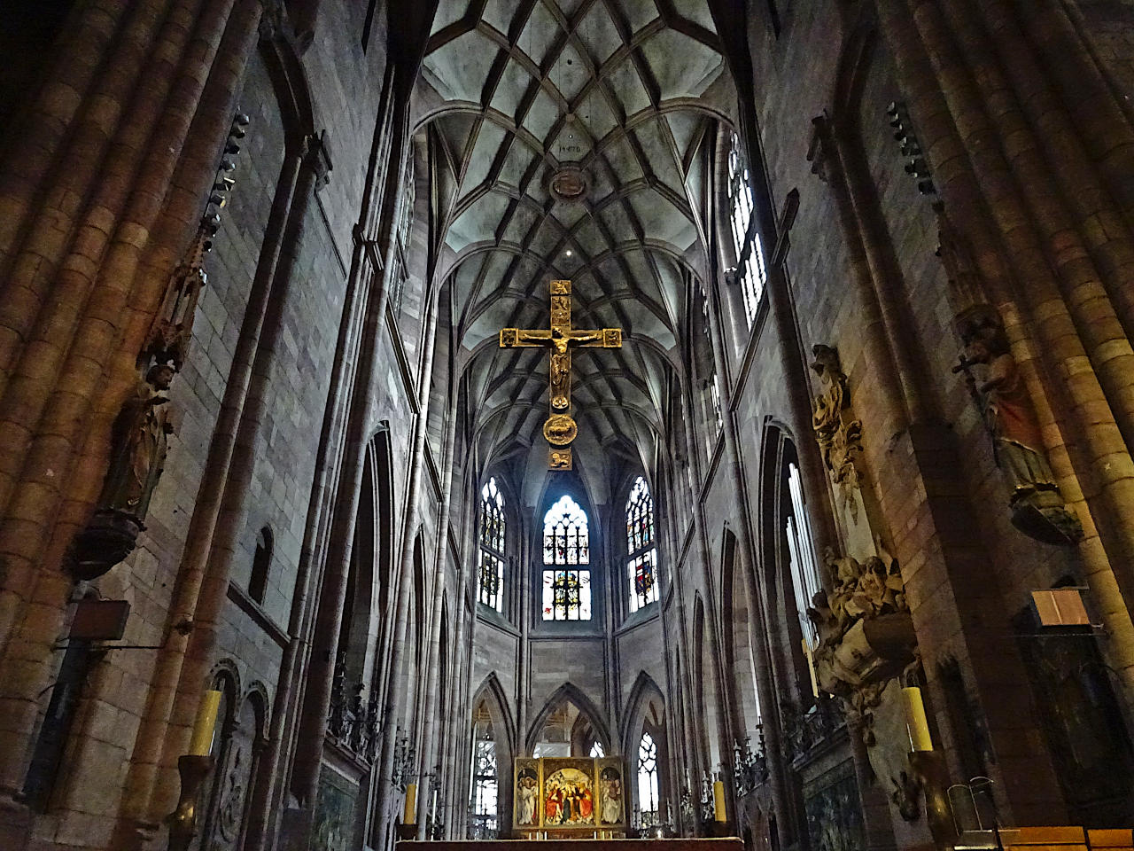 intérieur de la cathédrale de Freiburg