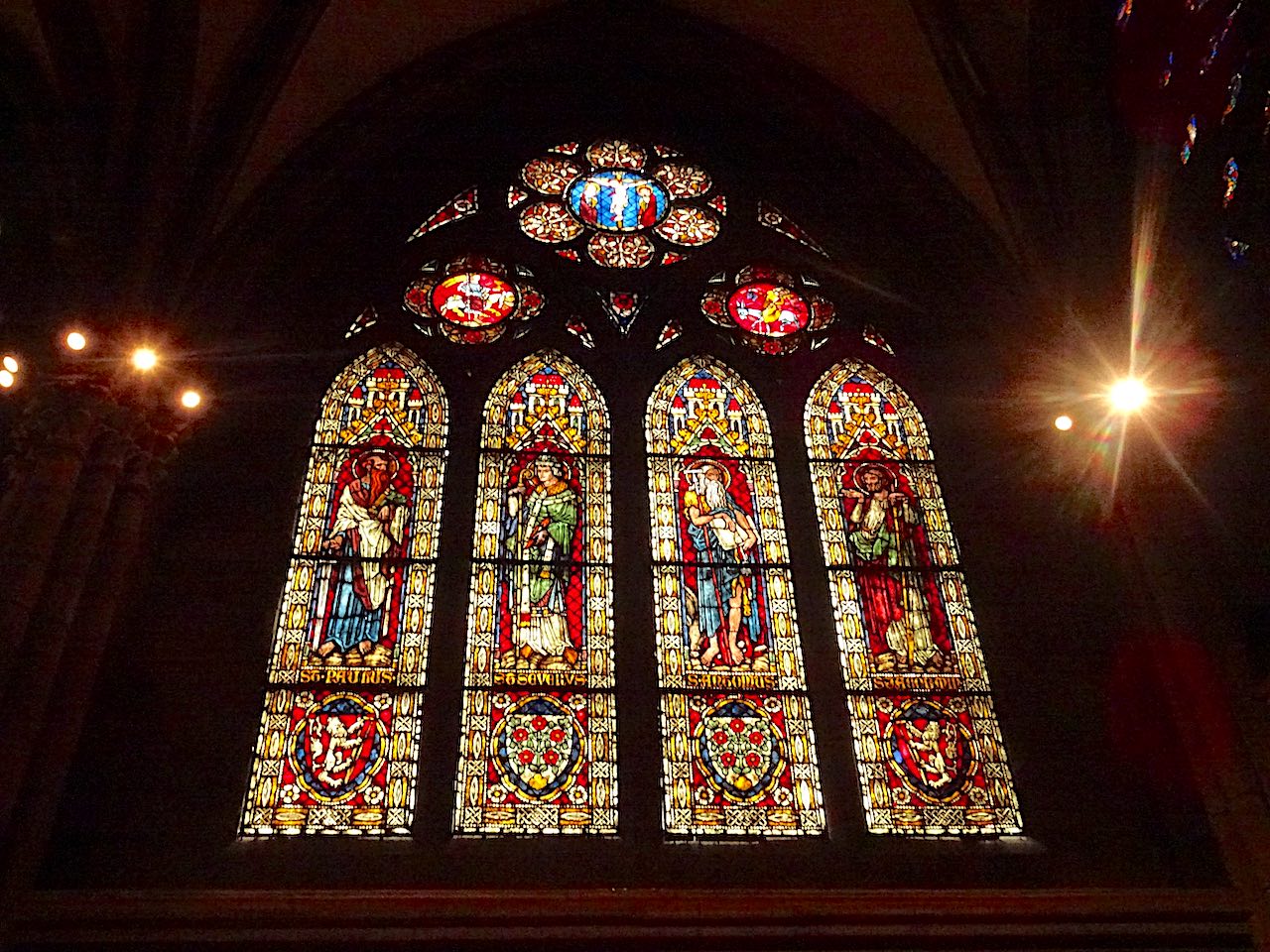 intérieur de la cathédrale de Freiburg