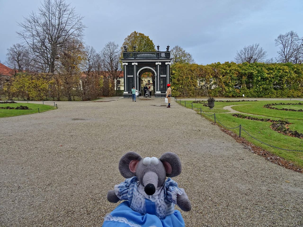 Parc du château de Schönbrunn en automne