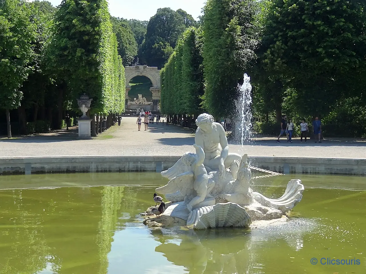 Parc du château de Schönbrunn fontaine