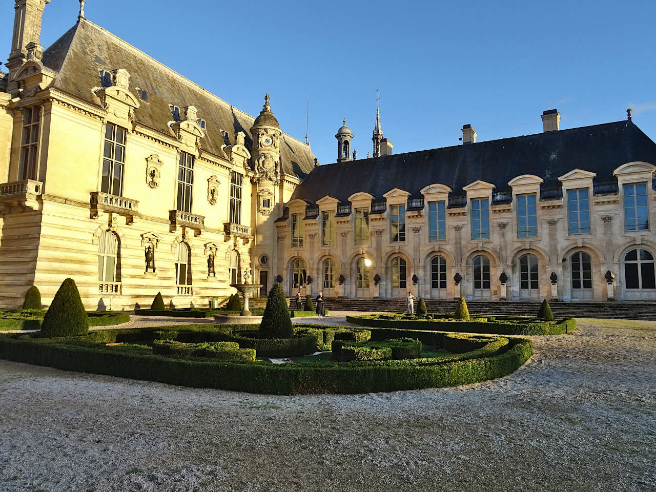 château de Chantilly parterre de la Volière