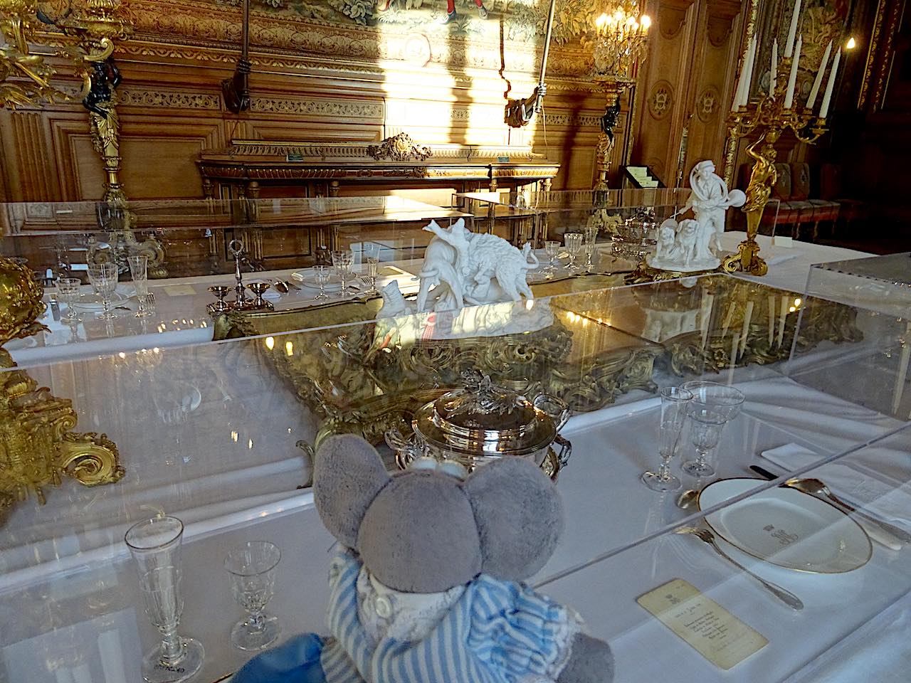 château de Chantilly table