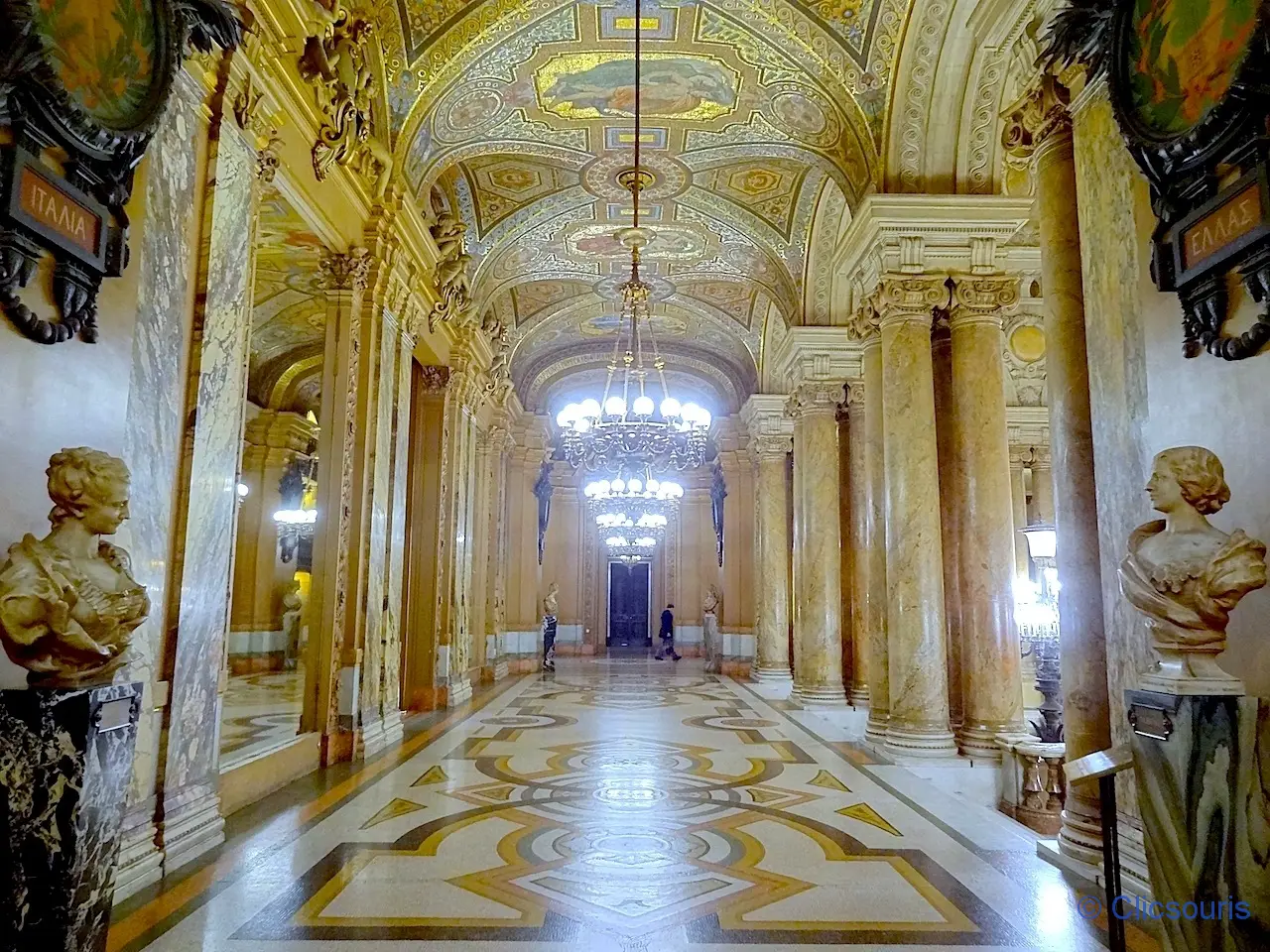 avant-foyer de l'Opéra Garnier