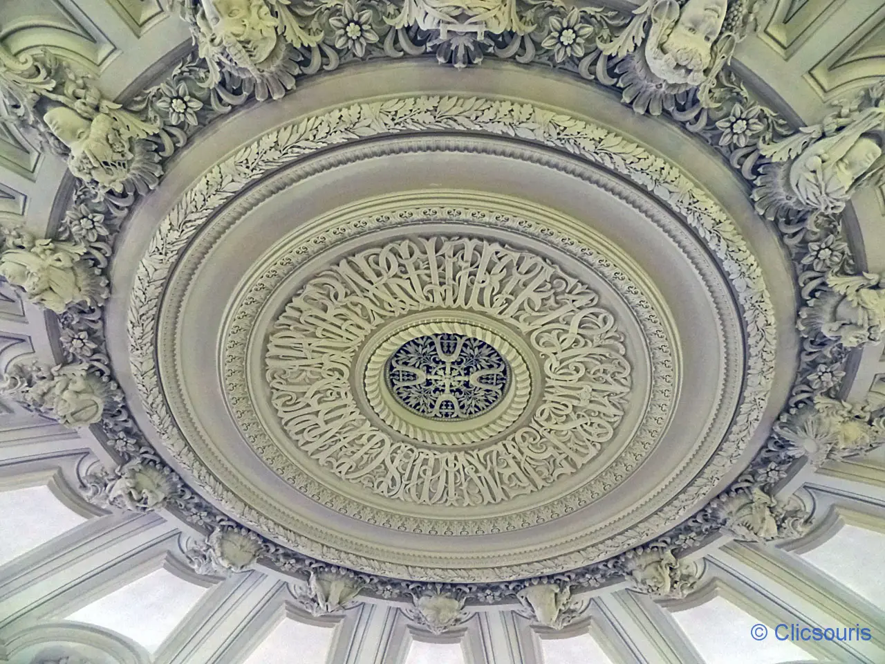 plafond de la rotonde des abonnés de l'opéra Garnier