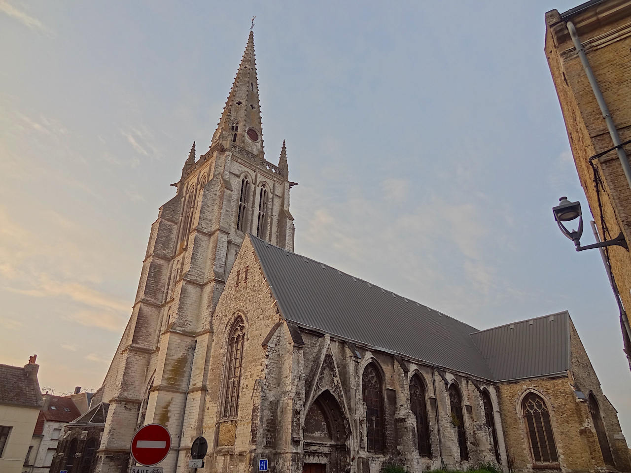 Église du Saint-Sépulcre de Saint-Omer