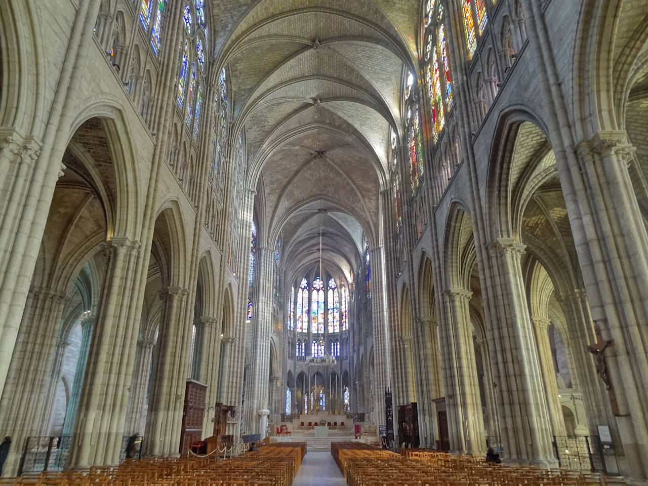basilique de Saint-Denis intérieur
